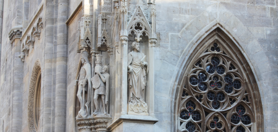 Riguren an der West/südecke